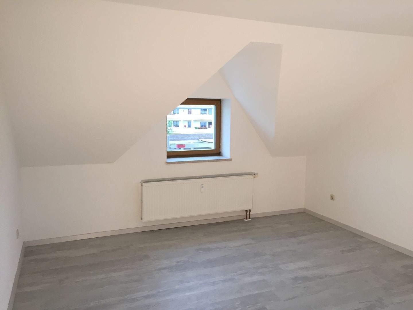 58,50m² - 3-Raum-Dachgeschosswohnung in Ruppertsgrün – Fraureuth – Vorschaubild 5