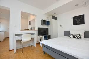 Wunderschöne, modern möblierte Wohnung in Stuttgart Mitte – 70184 Stuttgart – Vorschaubild 2