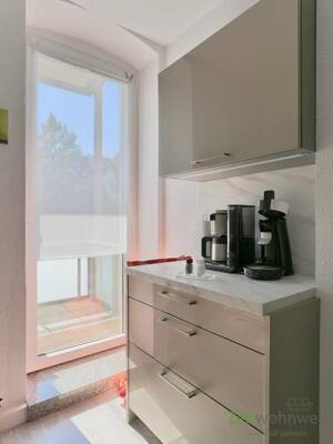 (EF1305_M) Erfurt: Andreasvorstadt, Erstbezug in neu möblierte 2-Zimmer-Wohnung mit Balkon, PKW-Stellplatz mgl. – 99089 Erfurt – Vorschaubild 7