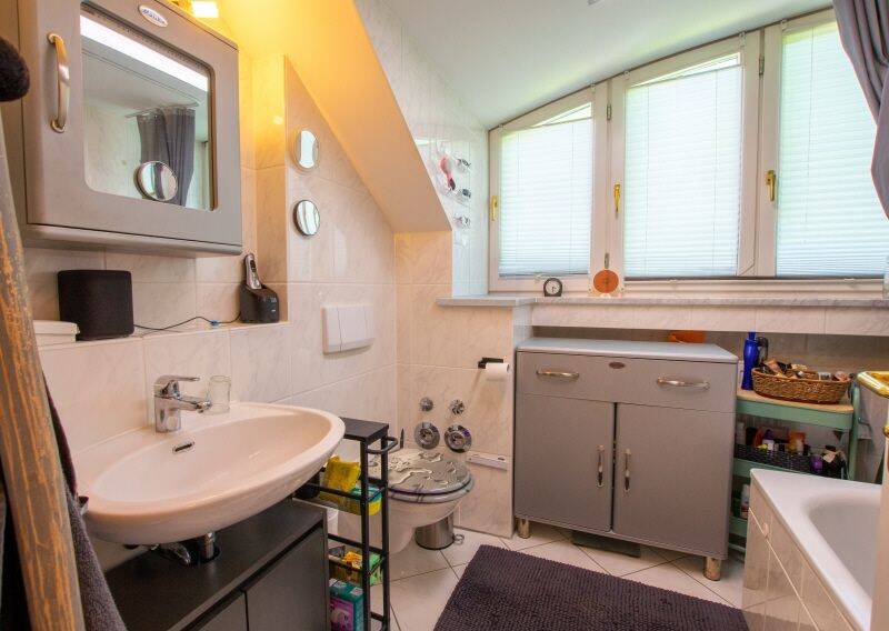 Ruhige 2-Zimmer-Wohnung in grüner Wohnlage von München-Waldtrudering – München – Vorschaubild 3