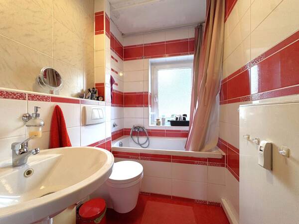 Etagenwohnung in 51103 Köln mit 55 m² kaufen