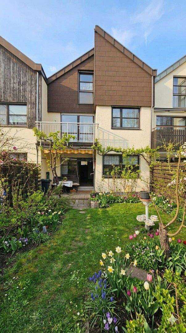 Provisionsfrei | Familien-Reihenhaus ca. 140m² - Garten, Balkon & Hobbyraum – Puchheim – Bild 1 von 9
