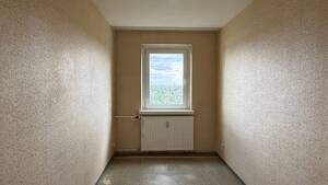 3-Zimmer-Wohnung mit Loggia und Weitblick über Berlin - Fahrstuhl, 2 Stellplätze, Renovierungsobjekt – 12349 Berlin – Vorschaubild 9