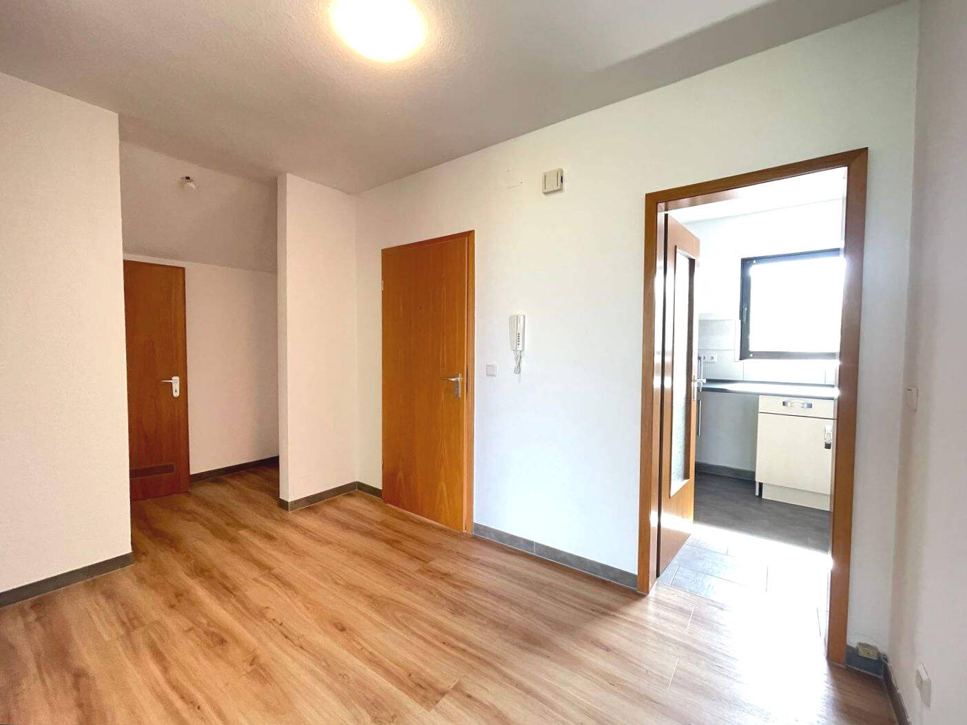 SB. Moderne große 3 ZKB DG-Wohnung am Triller – Saarbrücken – Vorschaubild 7