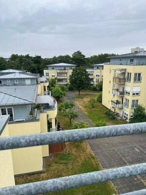 Frei zum Bezug: 2-Zi-Penthauswhg,Terrasse zu 3 Seiten, 4. OG, Aufzug, ebenerdiger + großer TG-Platz – 14480 Potsdam – Vorschaubild 5