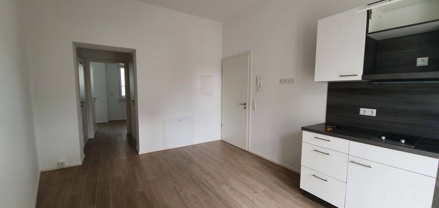 Kernsanierte 2-Zimmer-Wohnung mit Terrasse im Maarviertel – Trier – Vorschaubild 5