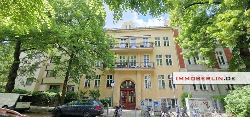 IMMOBERLIN.DE - Gepflegte Altbauwohnung mit schönen Aussichten in Spreenähe – Berlin – Bild 1 von 9