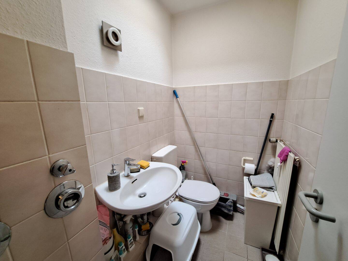 Nur mit WBS! Gepflegte 3-Zimmer-Wohnung in Bremerhaven-Geestemünde nähe Wochenmarkt – Bremerhaven – Vorschaubild 7