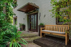The Perfect Multigenerational Living Arrangement with 2 Single-Family Homes, a Pool, and a Sauna – 14089 Berlin – Vorschaubild 4