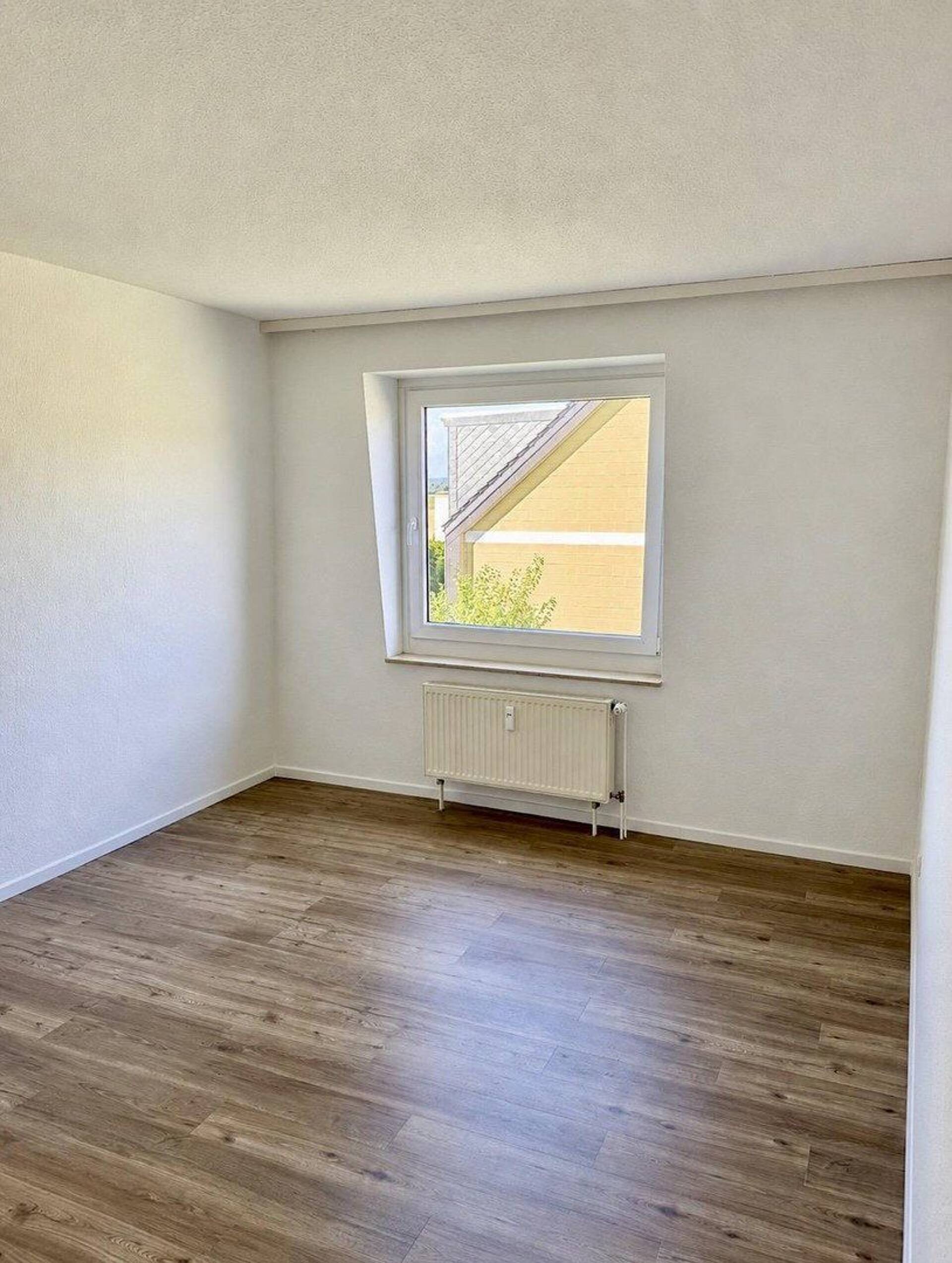 Dachgeschosswohnung in 38304 Wolfenbüttel mit 102 m² kaufen