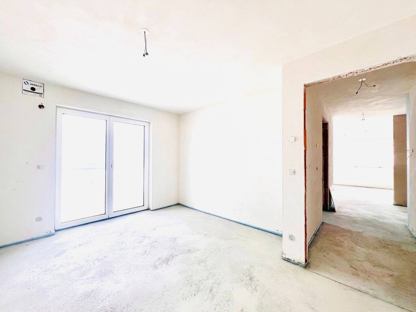 NEUBAU-2-Zimmer-OG-Wohnung mit Balkon in stadtnaher Lage – München – Vorschaubild 3