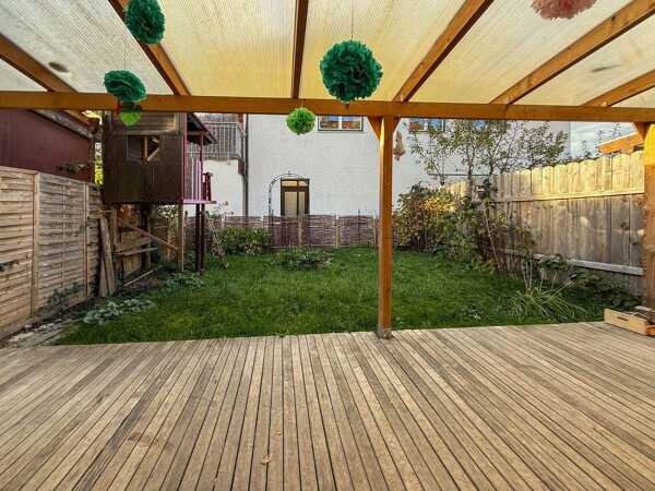 Reihenmittelhaus in 83109 Großkarolinenfeld mit 175 m² kaufen