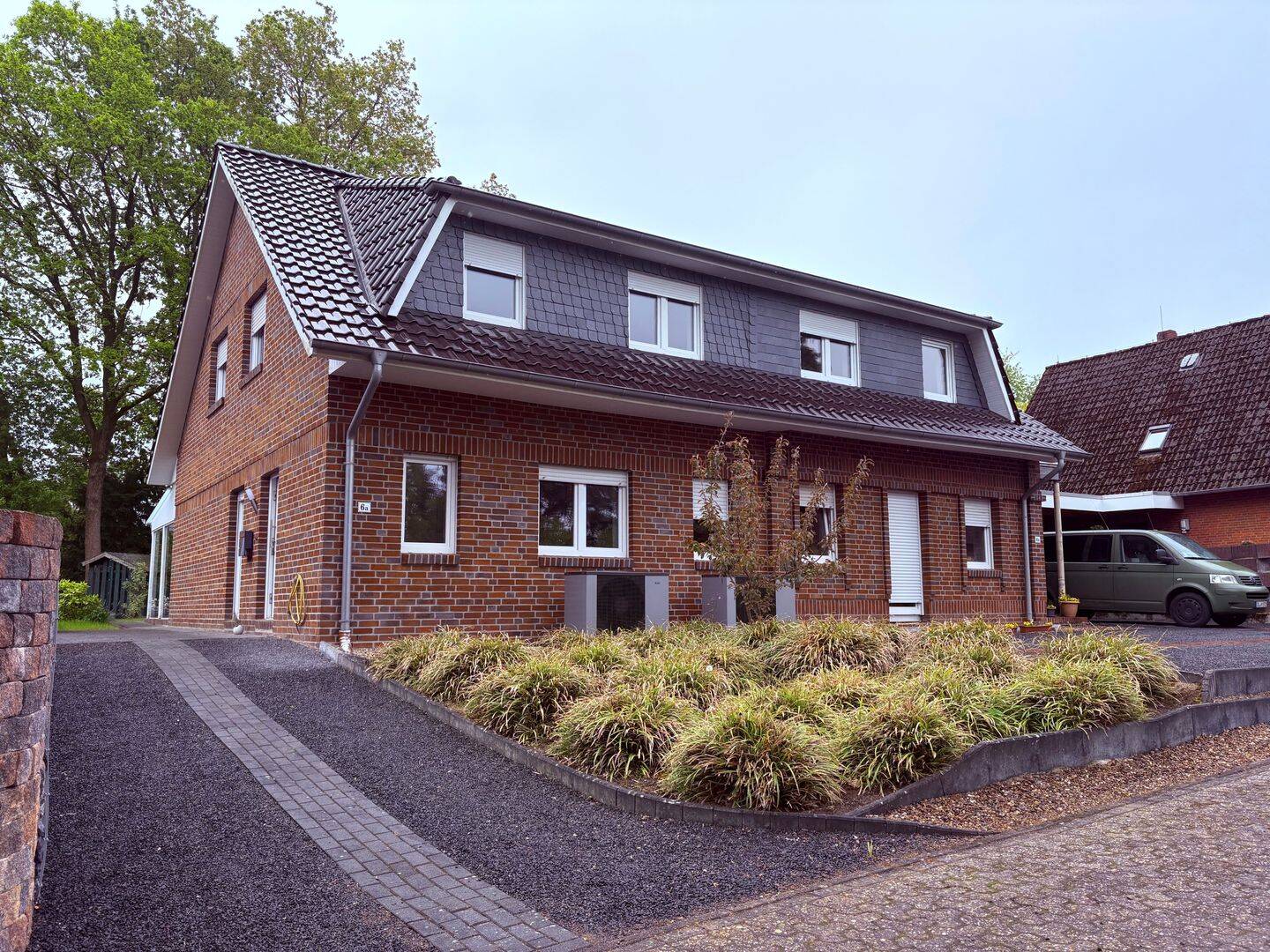 Moderne DHH in bevorzugter Wohnlage Katenbäker Berg mit Einbauküche und Wintergarten per sofort