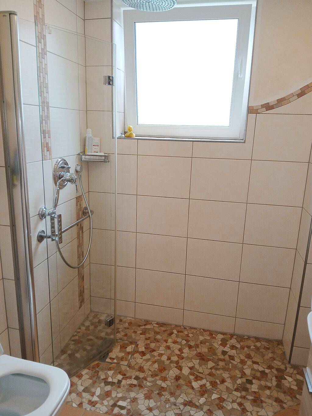 Helle Balkonwohnung - Ruhig, Grün, Bezugsbereit! – Köln – Vorschaubild 6