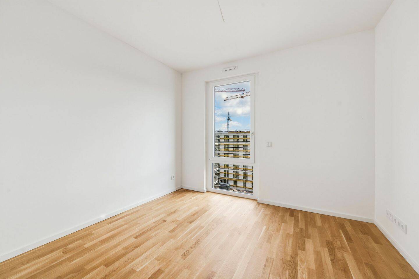 3-Zi-Wohnung mit EBK, Stellplatz und hochwertiger Ausstattung – München – Vorschaubild 8