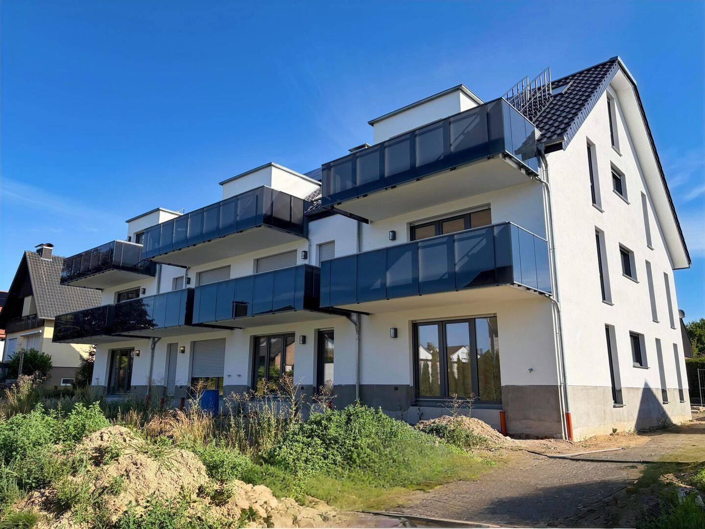 Exklusive 3-ZKB-Neubauwohnung mit Terrasse in Bielefeld-Theesen