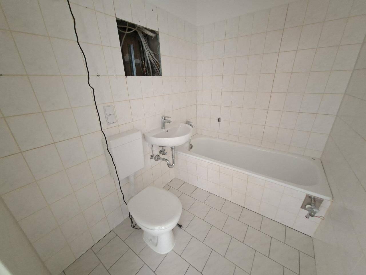 frischsanierte Wohnung – Magdeburg – Vorschaubild 5