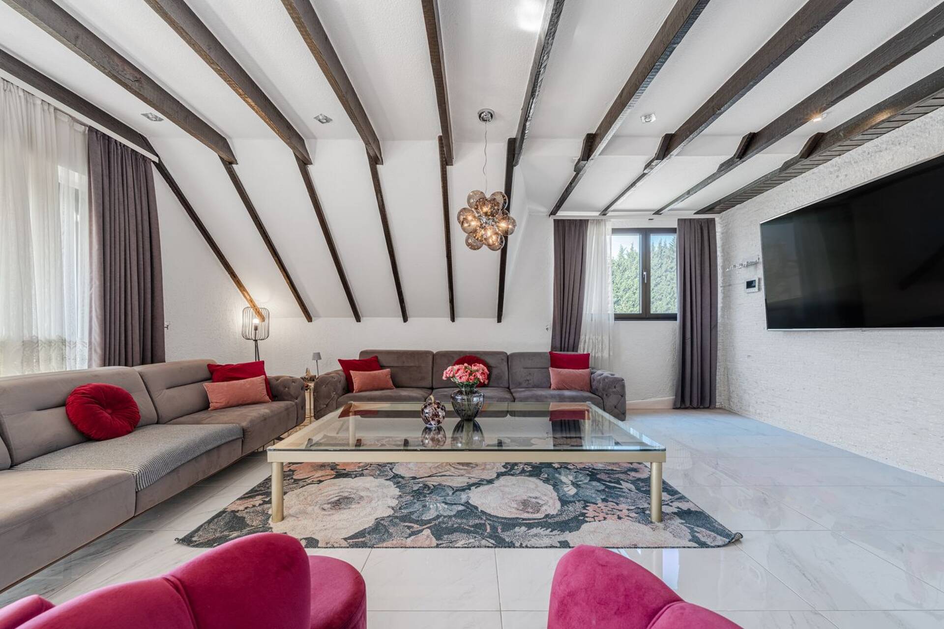 Haus in 47443 Moers mit 280 m² kaufen