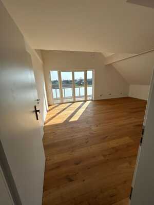 Exklusive 2-ZKB-DG-Wohnung mit Empore, Balkon & Fernblick – 85051 Ingolstadt – Vorschaubild 2