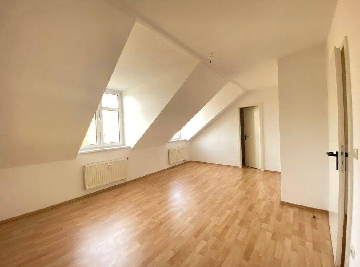 Zentrumsnahe Dachgeschosswohnung ab 01.07.2026 – Leipzig – Vorschaubild 5