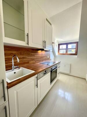 Bezugsfreie Dachgeschosswohnung im Altbau in attraktiver Lage – 81373 München – Vorschaubild 6
