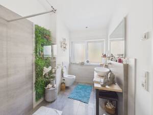 Modernes Penthouse mit großzügiger Dachterrasse und Weitblick – 54595 Prüm – Vorschaubild 2