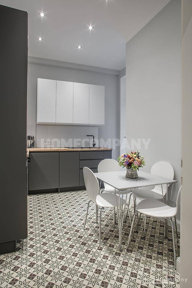 Sehr schöne helle, modern eingerichtete 3-Zimmer-Altbauwohnung nähe Glockenbach – München – Vorschaubild 5