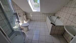 MFH mit 149 m² freien Wohnung - Modernisieren & Wohnen & Vermieten. – 46045 Oberhausen – Vorschaubild 7