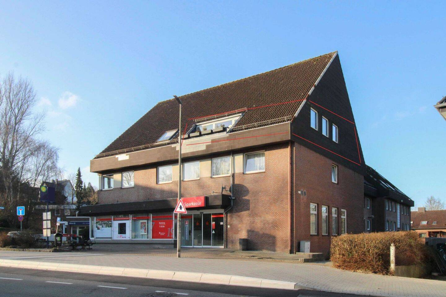 Charmante und zentrale Wohnung mit Loggia in Schleswig