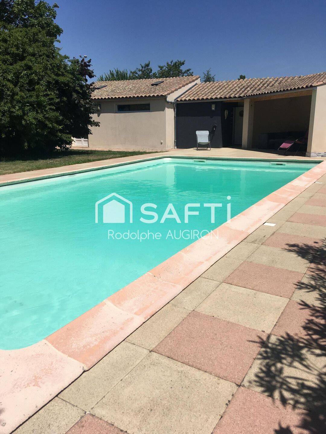 Maison 9 pièces 202 m² · à Saint-Pierre-la-Noue · 202 m² · 393 000 €