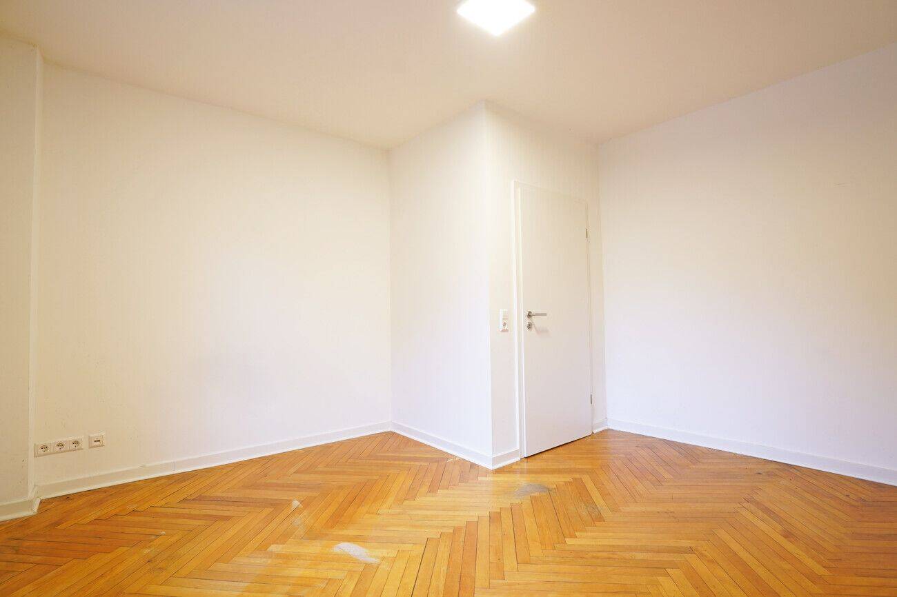 Großfamilien aufgepasst - Haus mit 12 Zimmern! – Hannover – Vorschaubild 7