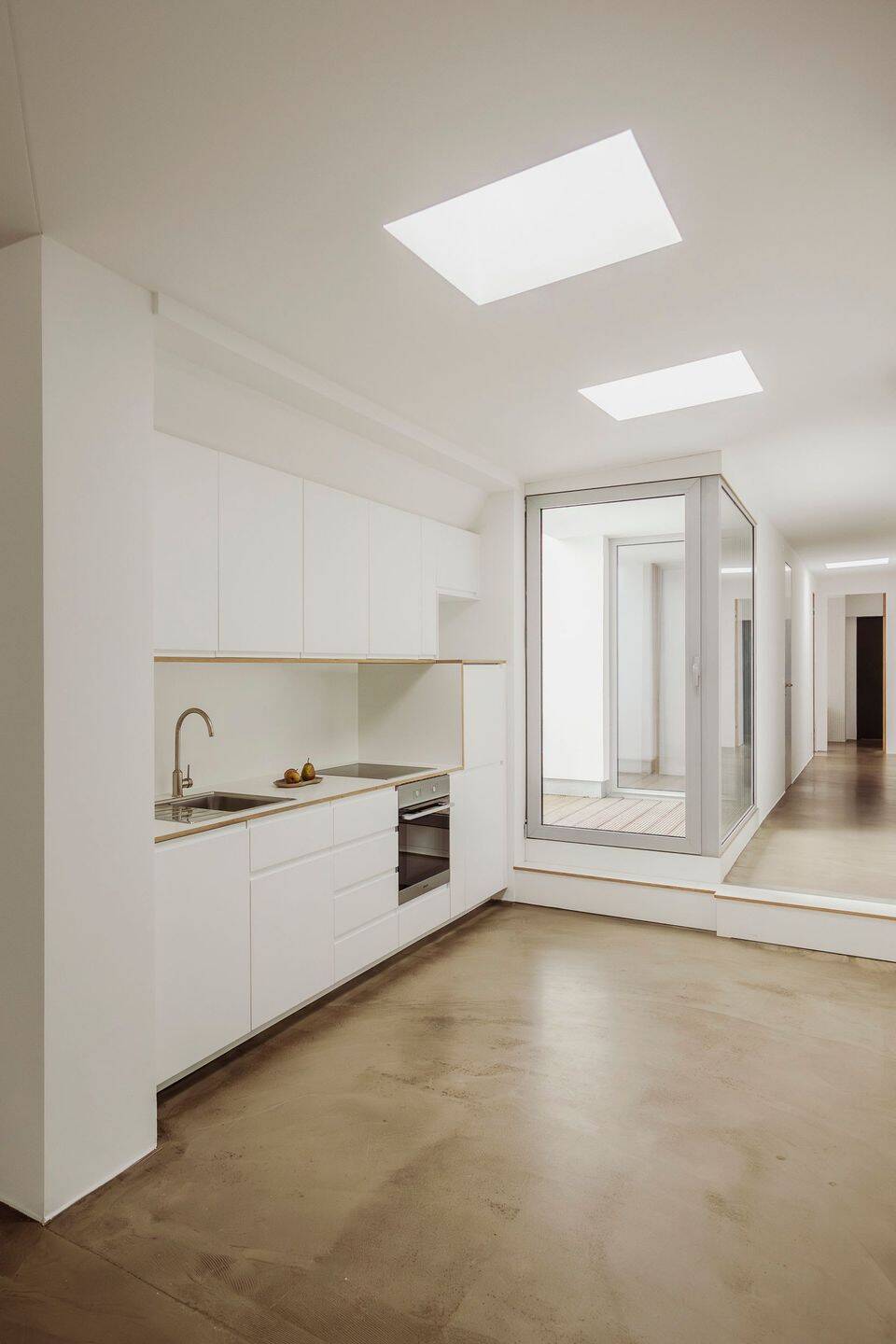 Lichtdurchflutetes Loftrefugium im denkmalgeschützten Altbau mit zwei Terrassen