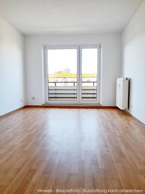 4-Raum-Erdgeschosswohnung mit Tageslichtbad, Dusche und Balkon – 2977 Hoyerswerda – Vorschaubild 4