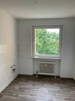 Schöne Wohnung mit Balkon - ideal für Paare & kleine Familien – 38228 Salzgitter – Vorschaubild 4