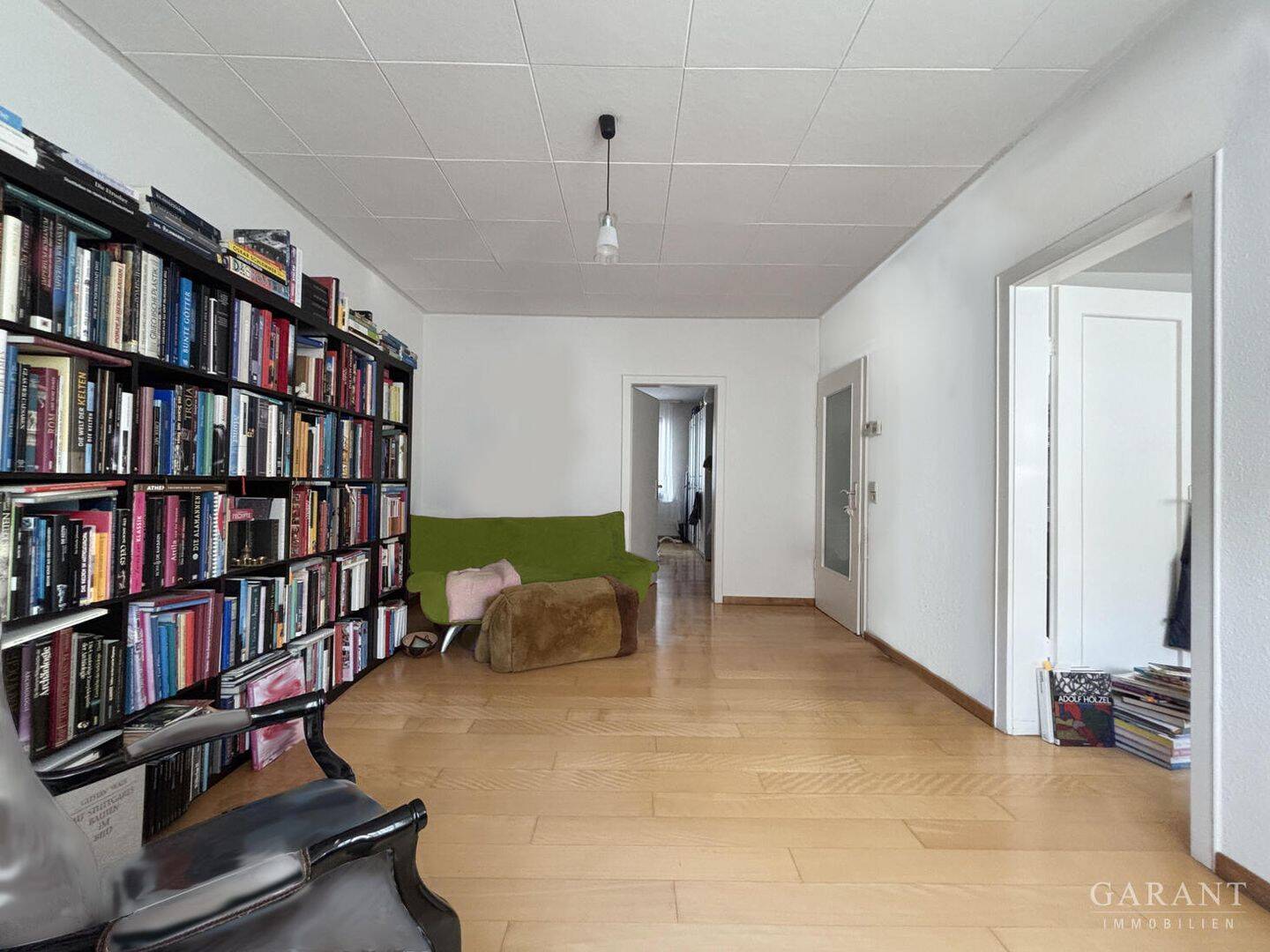 3 Zimmer-Wohnung mit guter Raumaufteilung im Herzen Gablenbergs! – Stuttgart – Bild 1 von 7