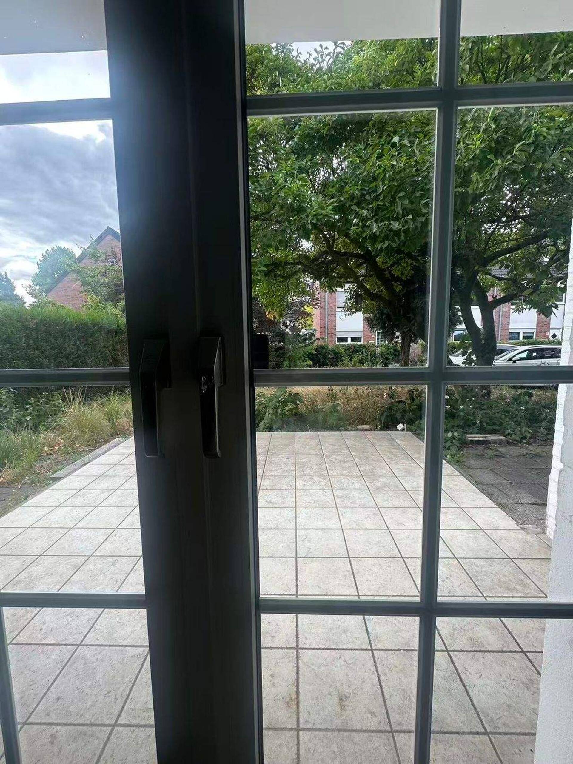 Haus in 41464 Neuss mit 299 m² kaufen