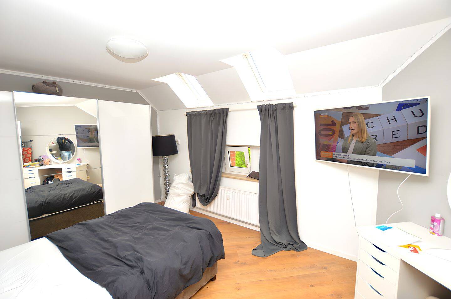 Wettbergen Schöne 3 Zi. DG WHG - Dachterrasse - EBK optional – Hannover – Vorschaubild 8