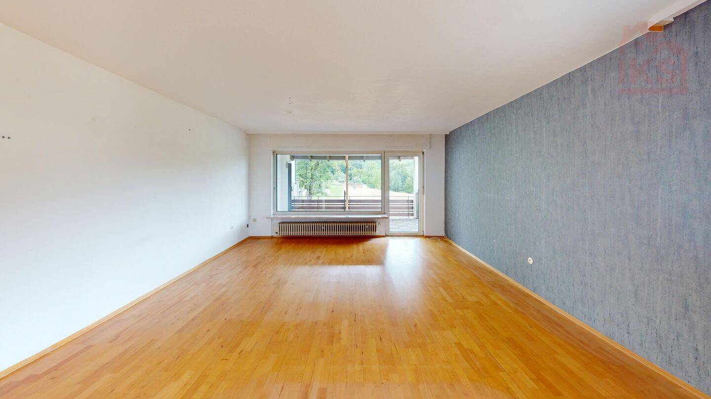 Gepflegte Doppelhaushälfte mit Garage, Terrasse und einem großem Garten in Heusweiler-Holz – Heusweiler – Vorschaubild 9