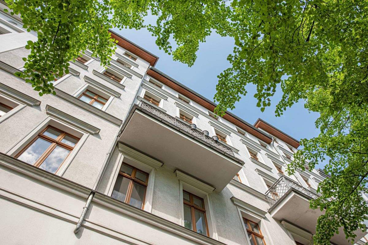 City-Investment für Ihr Portfolio: Gründerzeit-Apartment nahe Rosenthaler Platz- PROVISIONSFREI – Berlin – Bild 1 von 9