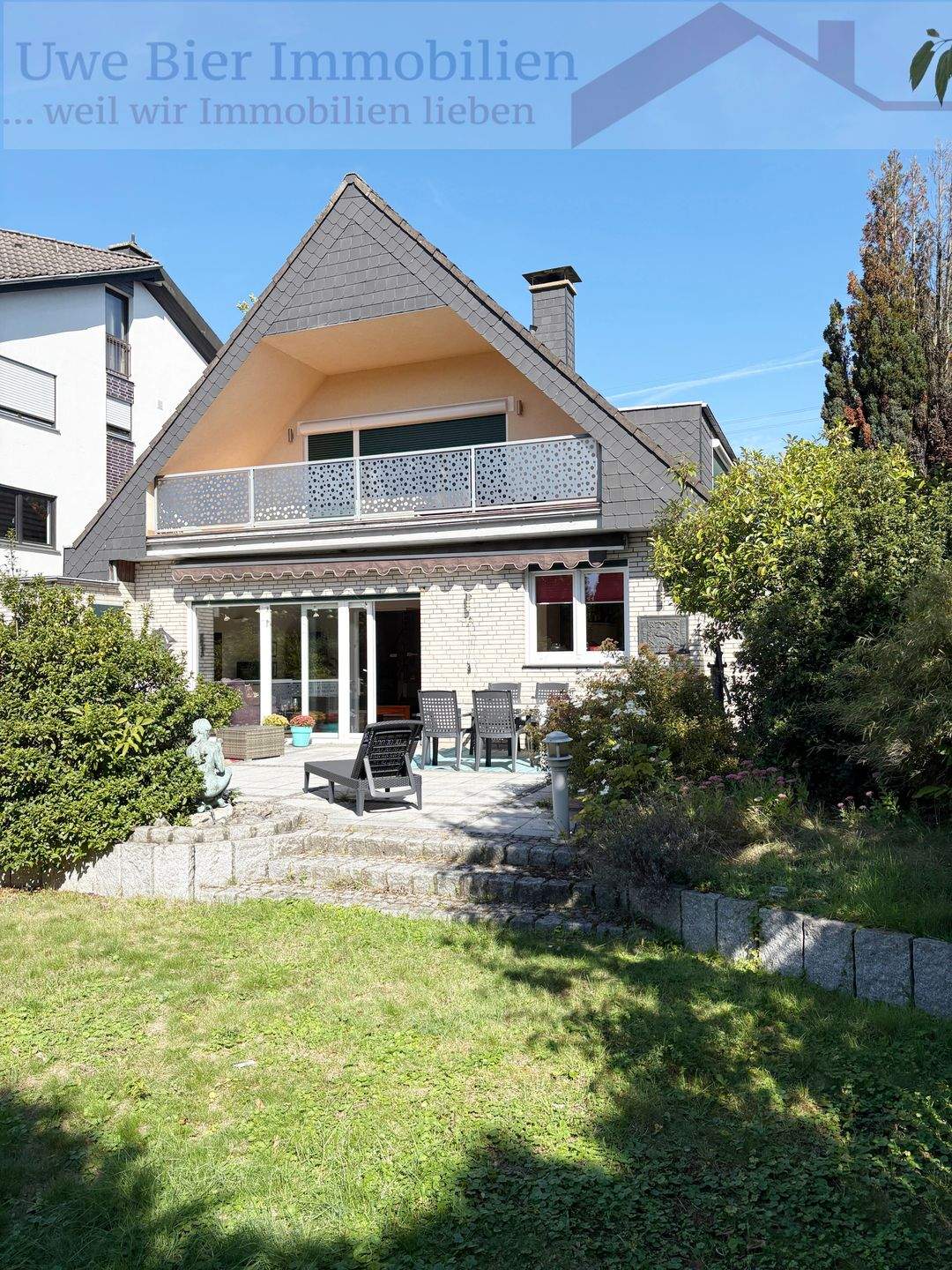 Modernisiert, gepflegt und mit Liebe erhalten, ein Haus zum Ankommen und Wohlfühlen – Monheim am Rhein – Vorschaubild 3