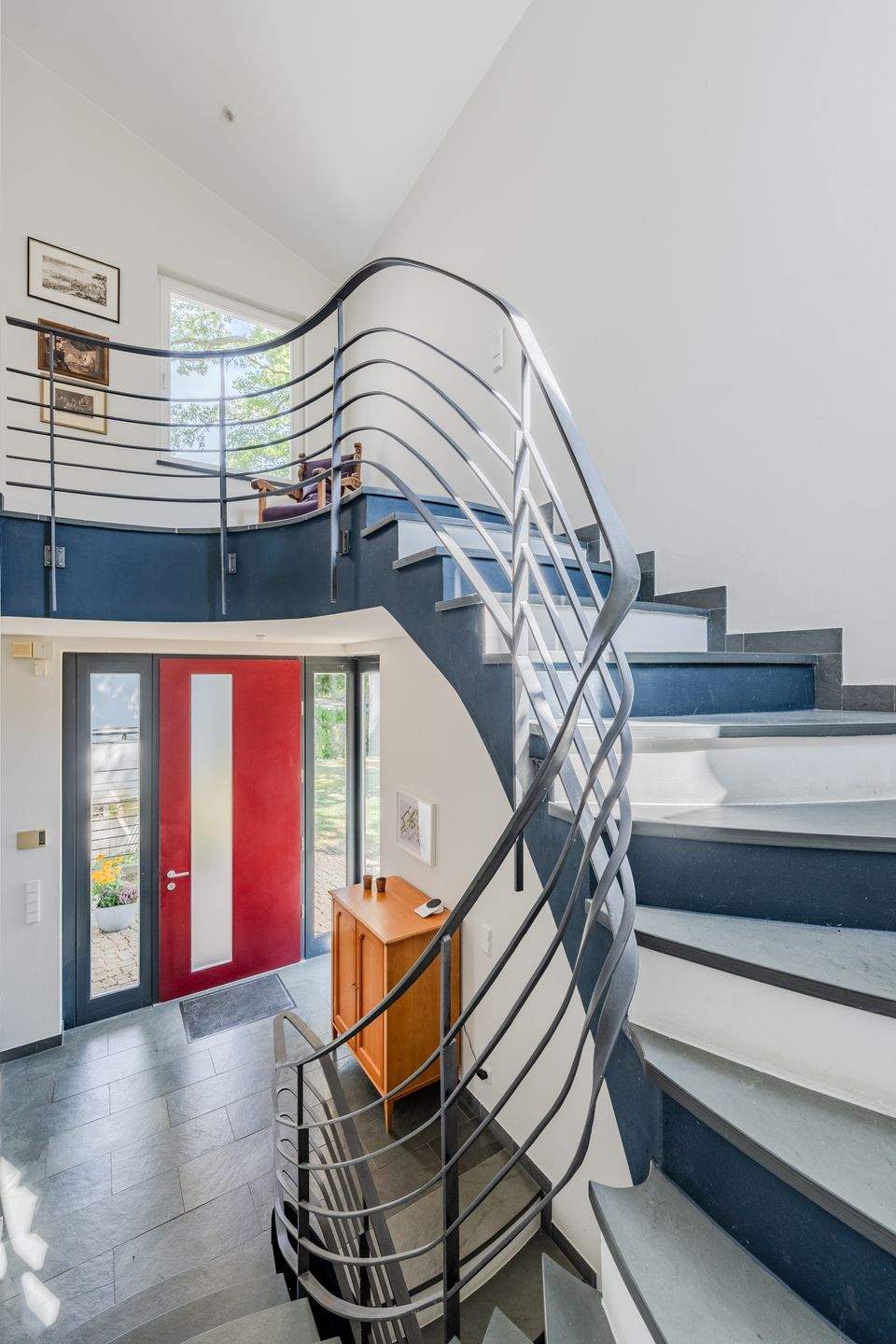 Spacious Bauhaus classic in the old Zehlendorf villa colony of Kleinmachnow – Kleinmachnow – Vorschaubild 6