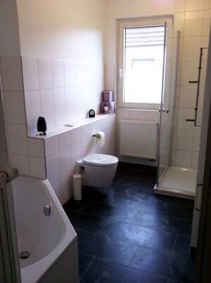 BI-Jöllenbeck: Zimmer in 3er WG, 1. OG m. Balkon u. Garten – 33739 Bielefeld – Vorschaubild 7