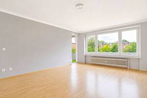 2 Balkone & großzügiger Grundriss: Tolle 3-Zimmer-Wohnung in begehrter Lage von Hamburg-Poppenbüttel – 22391 Hamburg – Vorschaubild 8