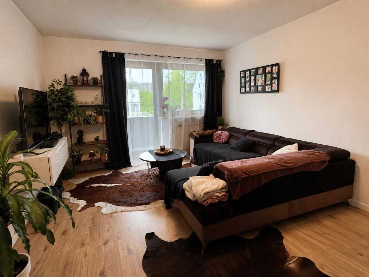 Sichere Kapitalanlage in gefragter Wohnlage - vermietete 3-Zimmer-Wohnung mit Südbalkon – 86368 Gersthofen – Bild 1 von 9