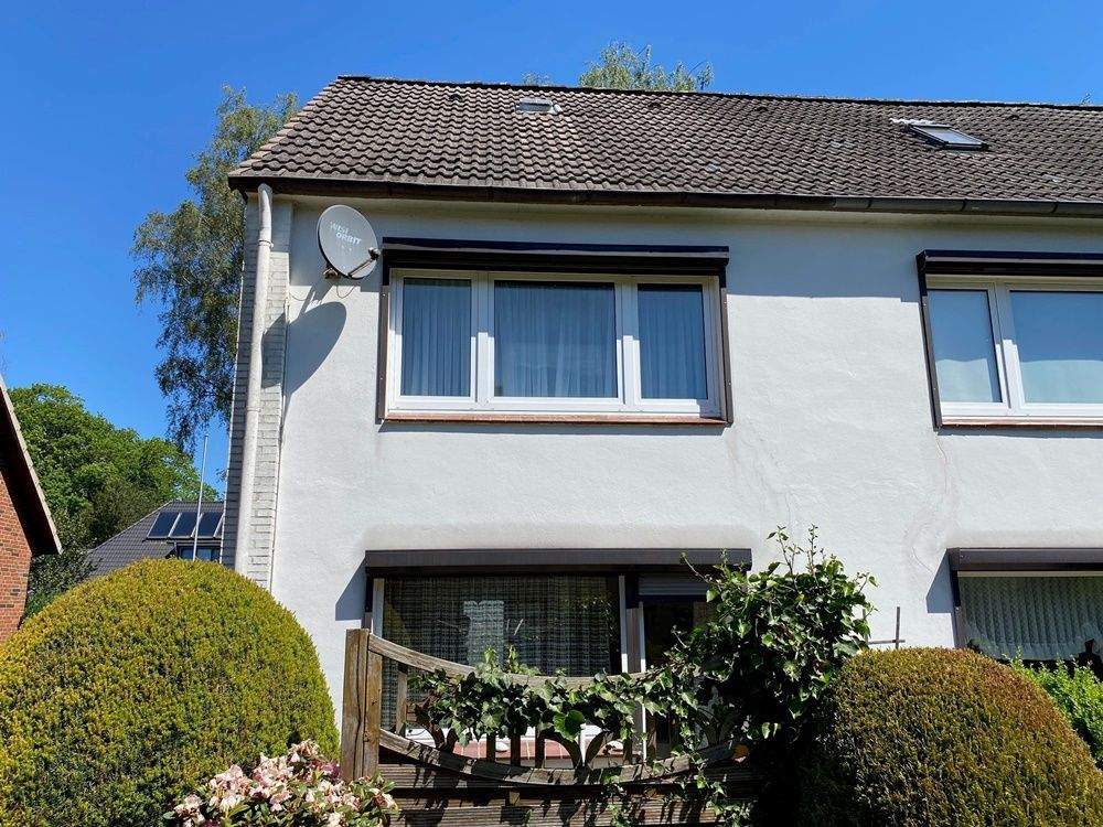 Endreihenhaus mit kleinem Garten in Hohenlockstedt zu verkaufen – Hohenlockstedt – Bild 1 von 9
