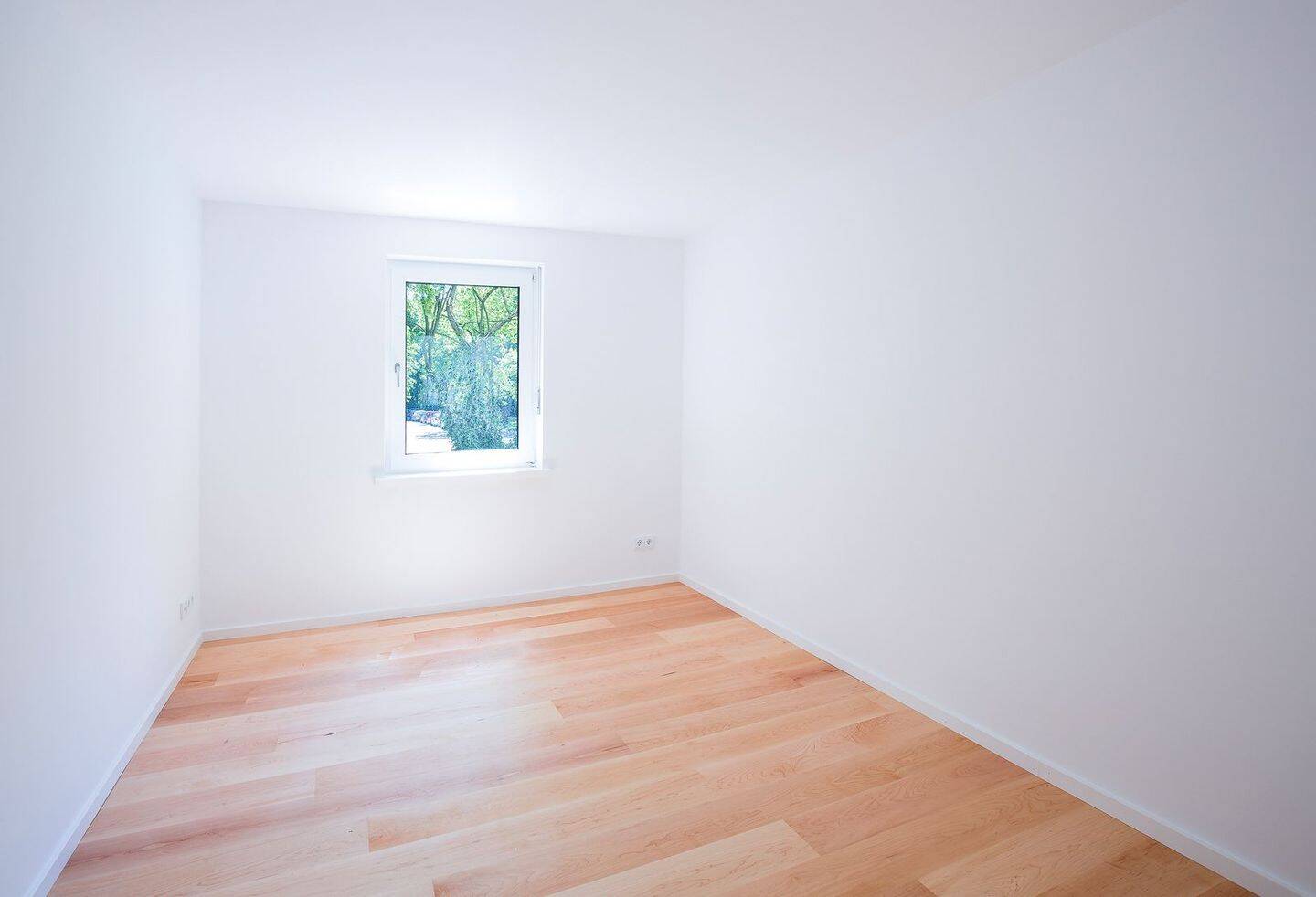 Hochwertige, gut geschnittene 3-Zimmer EG Wohnung mit Südterrasse – München – Vorschaubild 8
