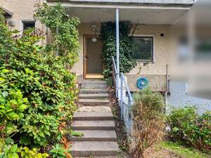 Stark sanierungsbedürftiges Reihenmittelhaus mit 3,5 Zimmern und großem Garten in Berlin- Zehlendorf – 14165 Berlin – Vorschaubild 3