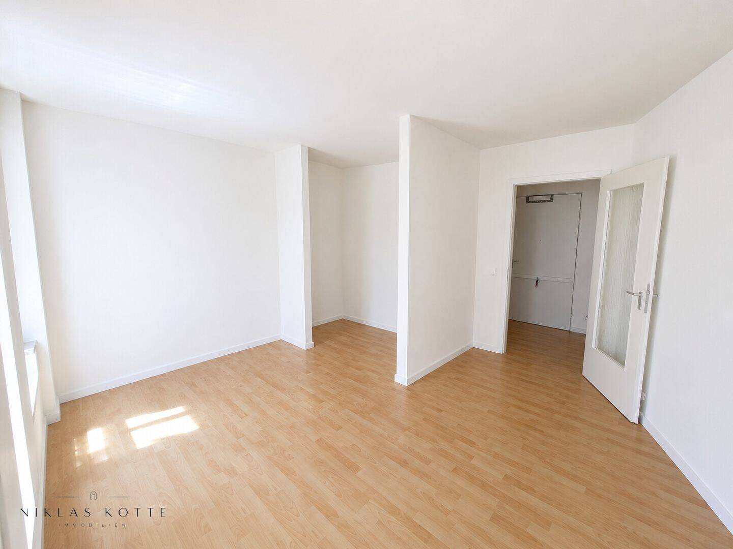 ++ charmante 2-Raum Wohnung - zuverlässig vermietet, mit Balkon & Tiefgaragenstellplatz ++ – Leipzig – Vorschaubild 9