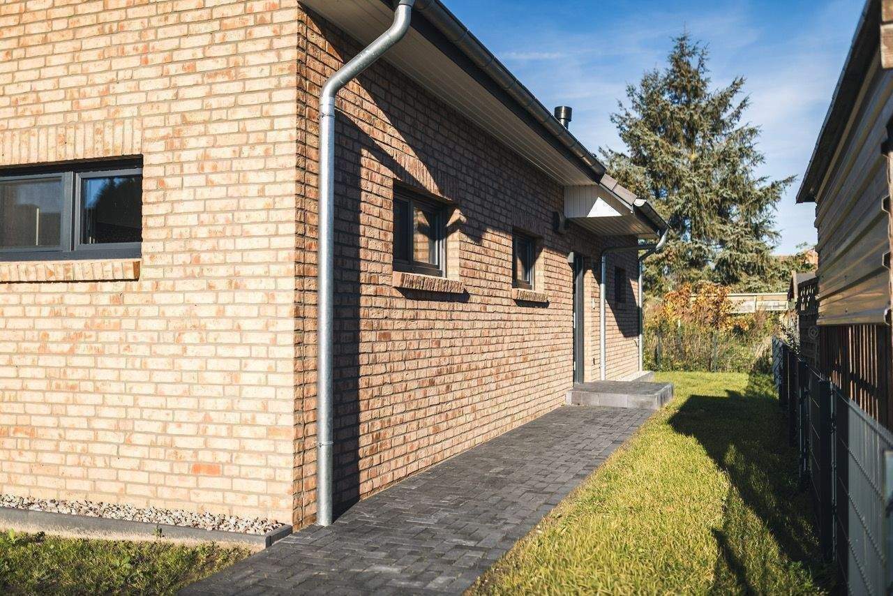 Bezugsfertig ! Neubau Niedrigenergiehaus mit zwei Wohneinheiten in Barth – Barth – Vorschaubild 5