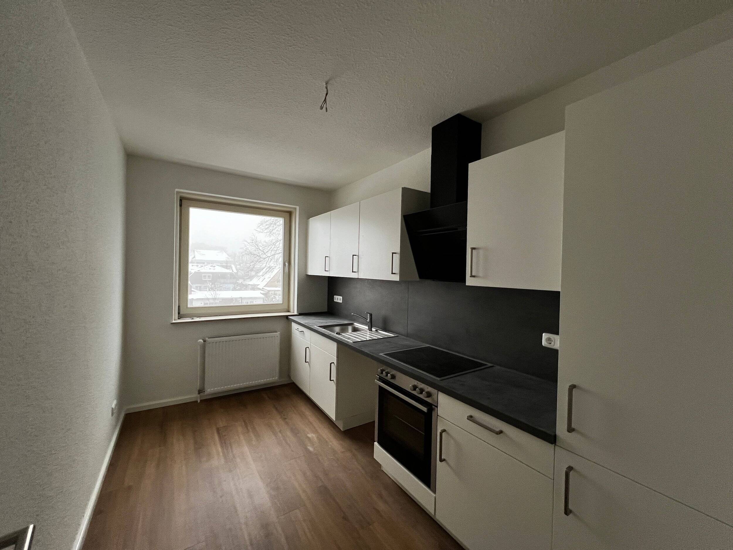 Erstbezug nach Sanierung, 3-Zimmer Wohnung in Winsen